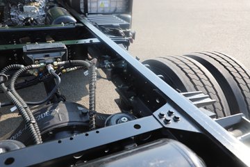 �����½�����S3L  4X2 ���Ŵ��綯��ж�� ����ʱ��155kWhͼƬ