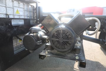 �����½�����S3L  4X2 ���Ŵ��綯��ж�� ����ʱ��155kWhͼƬ