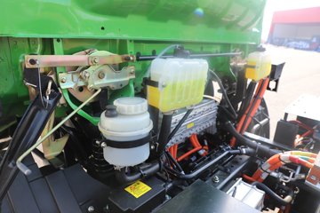 �����½�����S3L  4X2 ���Ŵ��綯��ж�� ����ʱ��155kWhͼƬ