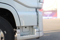 东风畅行X9 595马力 6X4 东风14档 LNG牵引车