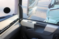 东风畅行X9 595马力 6X4 东风14档 LNG牵引车