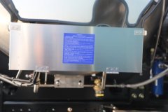 东风畅行X9 595马力 6X4 东风14档 LNG牵引车