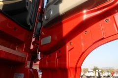 东风畅行X9 14.6L LNG 630马力 6X4 采埃孚12档 AMT自动档 牵引车