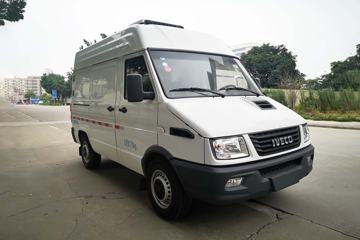 新飞快牌南京依维柯底盘