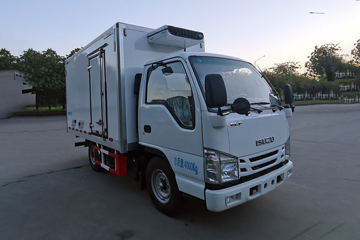 新飞快牌 庆铃五十铃底盘 119马力 4X2 3.21米冷藏车