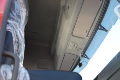 东风新疆畅行D7V 530马力 6X4 法士特12档 LNG牵引车