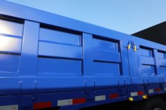 东风拓行X1 6.2L柴油 245马力 6X4R 法士特10档 自卸车