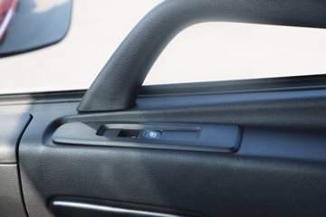 �����½�����D7V 540���� 6X4 12�� LNGǣ����ͼƬ