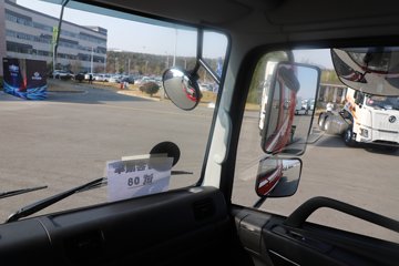 �����½�����D7V 540���� 6X4 12�� LNGǣ����ͼƬ