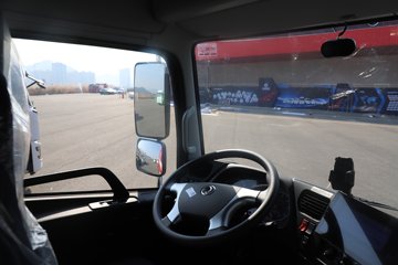 �����½�����D7V 540���� 6X4 12�� LNGǣ����ͼƬ