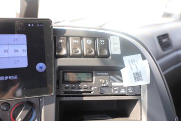 �����½�����D7V 540���� 6X4 12�� LNGǣ����ͼƬ