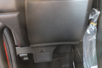 �����½�����D7V 540���� 6X4 12�� LNGǣ����ͼƬ