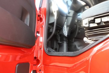 �����½�����D7V 540���� 6X4 12�� LNGǣ����ͼƬ