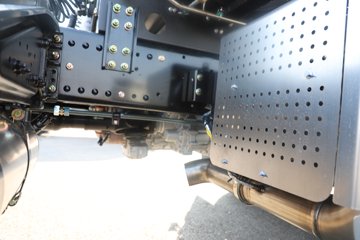 �����½�����D7V 540���� 6X4 12�� LNGǣ����ͼƬ