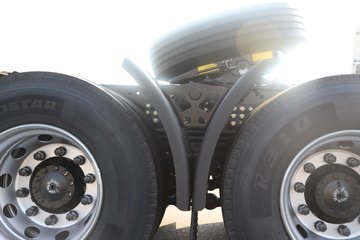 �����½�����D7V 540���� 6X4 12�� LNGǣ����ͼƬ