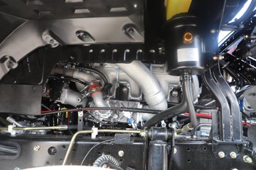 �����½�����D7V 540���� 6X4 12�� LNGǣ����ͼƬ