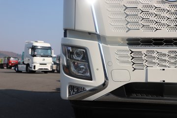 �����½� ����X7 556���� 6X4 14�� LNGǣ����ͼƬ