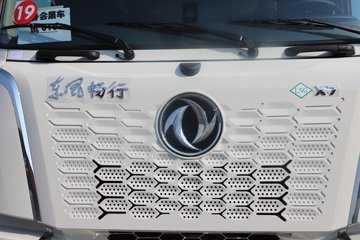 �����½� ����X7 556���� 6X4 14�� LNGǣ����ͼƬ