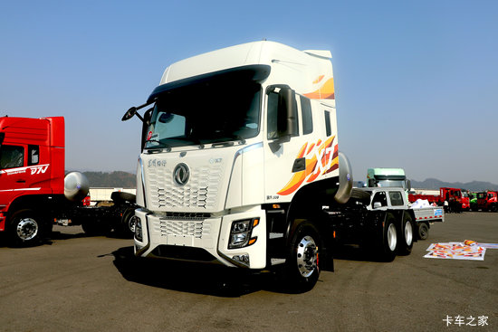 �����½� ����X7 556���� 6X4 14�� LNGǣ����