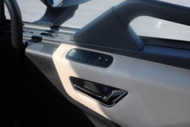 东风畅行X7&nbsp;牵引车驾驶室                                               图片