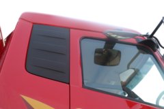 东风拓行X3 6.8L柴油 300马力 4X2 12档 4.8米自卸车