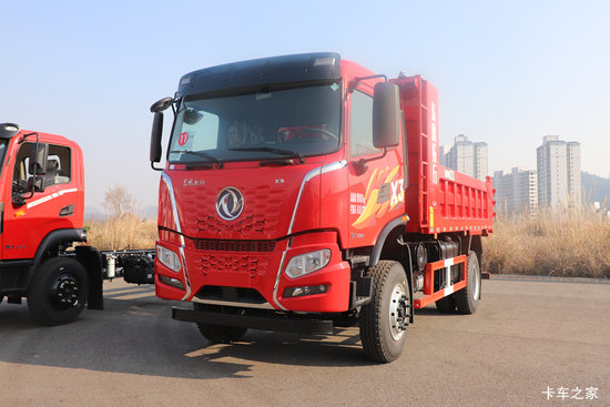 ��������X3 6.8L���� 300���� 4X2 12�� 4.8����ж��