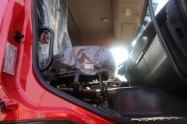 东风拓行X3&nbsp;自卸车驾驶室                                               图片