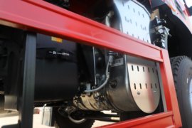 东风拓行X3&nbsp;自卸车底盘                                                图片