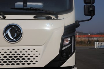 ��������X1 220���� 4X2 ���� ���������賵ͼƬ