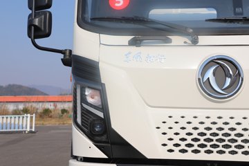 ��������X1 220���� 4X2 ���� ���������賵ͼƬ