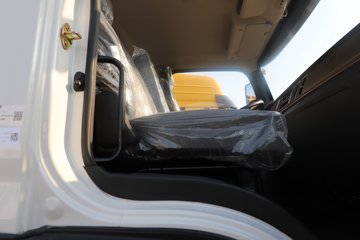 ��������X1 220���� 4X2 ���� ���������賵ͼƬ