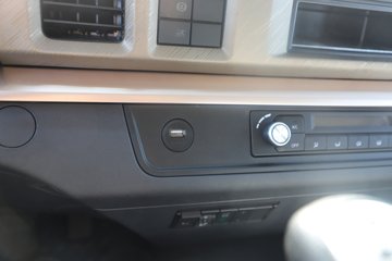 ��������X1 220���� 4X2 ���� ���������賵ͼƬ