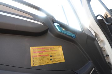 ��������X1 220���� 4X2 ���� ���������賵ͼƬ