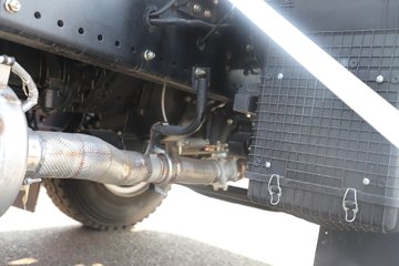 ��������X1 220���� 4X2 ���� ���������賵ͼƬ