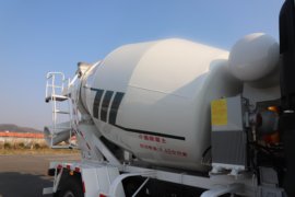 东风拓行X1&nbsp;混凝土搅拌车上装                                                图片