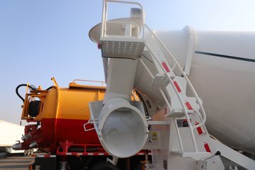 ��������X1 220���� 4X2 ���� ���������賵ͼƬ