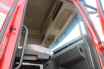 ���������콢KX ����ҫ�� 14.5L LNG 580���� 6X4 ����12�� AMT�Զ��� ǣ����(4200mm���)ͼƬ