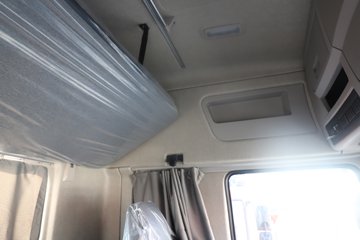 ���������콢KX ����ҫ�� 14.5L LNG 580���� 6X4 ����12�� AMT�Զ��� ǣ����(4200mm���)ͼƬ