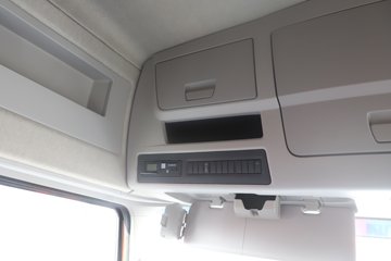 ���������콢KX ����ҫ�� 14.5L LNG 580���� 6X4 ����12�� AMT�Զ��� ǣ����(4200mm���)ͼƬ