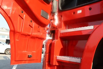 ���������콢KX ����ҫ�� 14.5L LNG 580���� 6X4 ����12�� AMT�Զ��� ǣ����(4200mm���)ͼƬ