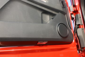 ���������콢KX ����ҫ�� 14.5L LNG 580���� 6X4 ����12�� AMT�Զ��� ǣ����(4200mm���)ͼƬ