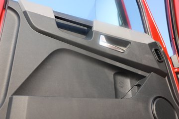 ���������콢KX ����ҫ�� 14.5L LNG 580���� 6X4 ����12�� AMT�Զ��� ǣ����(4200mm���)ͼƬ