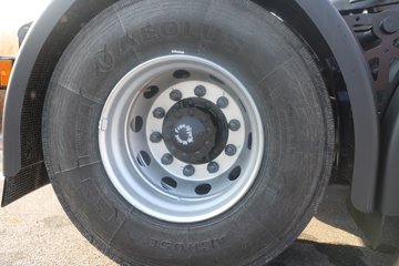 ���������콢KX ����ҫ�� 14.5L LNG 580���� 6X4 ����12�� AMT�Զ��� ǣ����(4200mm���)ͼƬ