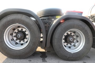 ���������콢KX ����ҫ�� 14.5L LNG 580���� 6X4 ����12�� AMT�Զ��� ǣ����(4200mm���)ͼƬ