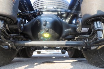 ���������콢KX ����ҫ�� 14.5L LNG 580���� 6X4 ����12�� AMT�Զ��� ǣ����(4200mm���)ͼƬ