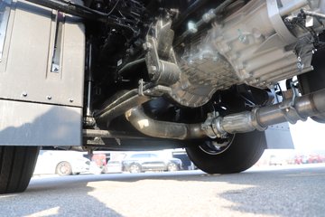 ���������콢KX ����ҫ�� 14.5L LNG 580���� 6X4 ����12�� AMT�Զ��� ǣ����(4200mm���)ͼƬ