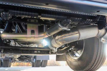 ���������콢KX ����ҫ�� 14.5L LNG 580���� 6X4 ����12�� AMT�Զ��� ǣ����(4200mm���)ͼƬ