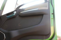 东风拓行X1 4X2 单排纯电动自卸车 宁德时代180.87kWh