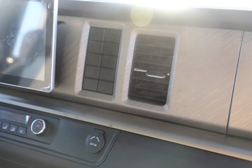 ��������X1 4X2 ���Ŵ��綯��ж�� ����ʱ��180.87kWhͼƬ