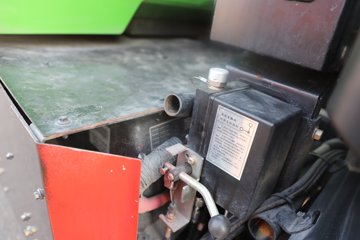 ��������X1 4X2 ���Ŵ��綯��ж�� ����ʱ��180.87kWhͼƬ